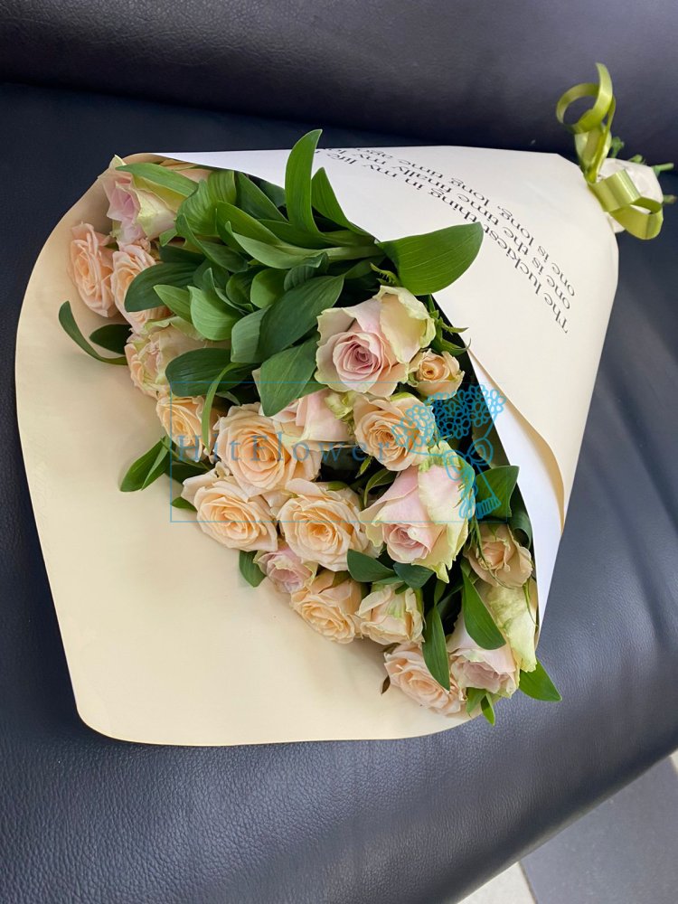 Букет цветов Розовое суфле Букет цветов из: Розы